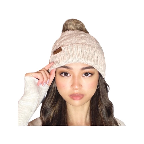 4-Pack + 1 FREE Kéviji Premium Winter Hats - Picture 4 of 14